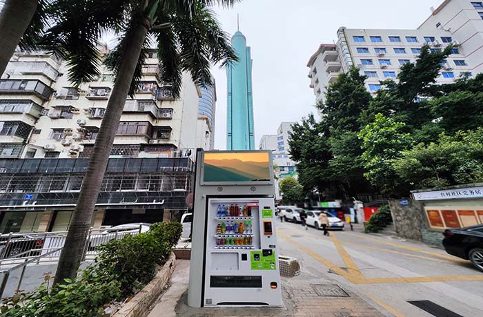 Revolutionizing Outdoor Retail: The Rise of Outdoor Digital LED Totems with Vending Machines - News - 5