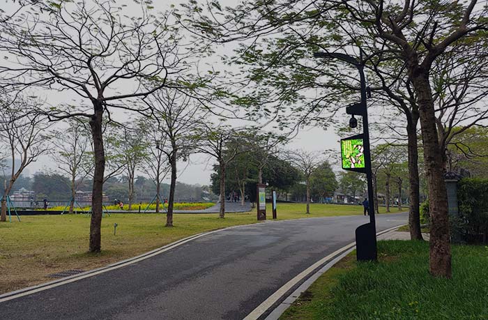 Enhancing Visitor Experience and Park Management with Tecnon pole led display screens at Haizhu National Wetland Park - Showcase - 1