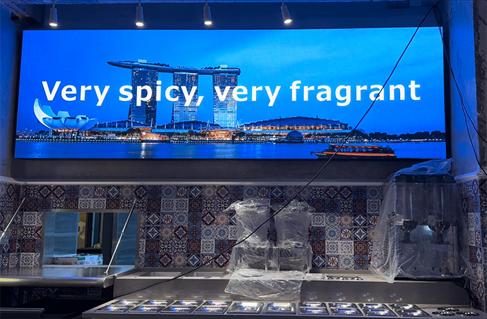 Enhancing the Dining Experience: Singapore Spicy Tiger Hot Pot Installs Tecnon P2 Series COB LED Video Screen - Showcase - 2