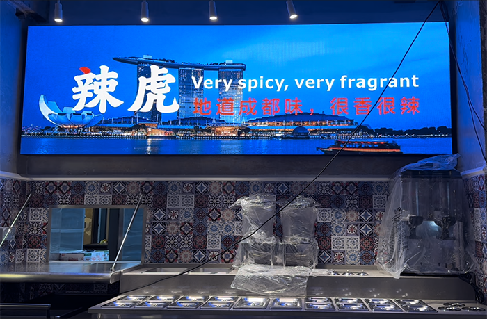 Enhancing the Dining Experience: Singapore Spicy Tiger Hot Pot Installs Tecnon P2 Series COB LED Video Screen - Showcase - 3