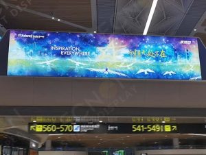 P2.5 Small-Pitch LED Totem Signage Enhancing Shenyang Airport’s Advertising Experience