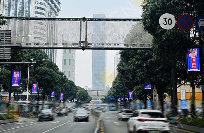 Pole LED Screens: Revolutionizing Smart Cities and Outdoor Advertising - Company News - 4