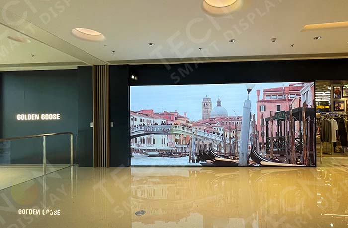 Enhancing Store Image with Commercial LED Display Solutions